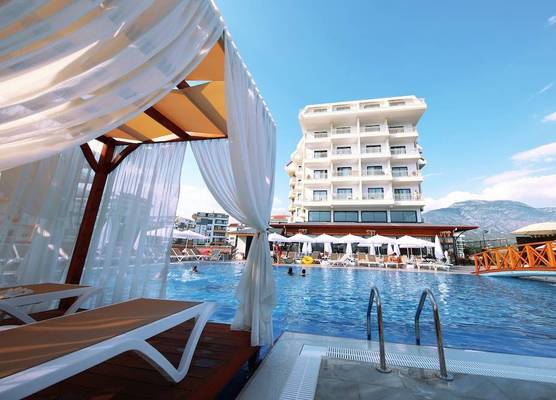 Sey Beach Hotel & Spa 1