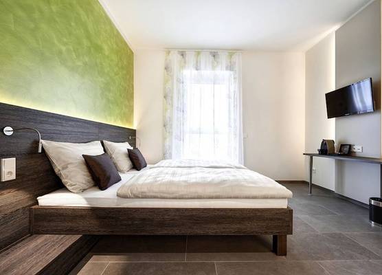 eee Hotel Traun 1