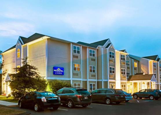 York Microtel Inn & Suites by Wyndham 1