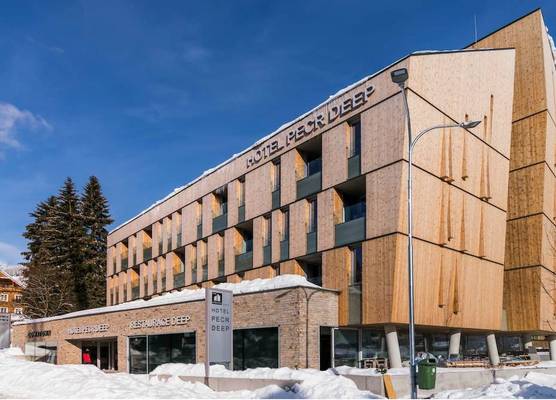 HOTEL PECR DEEP 1