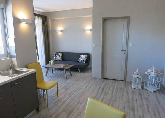 Pantheon Aparthotel 1