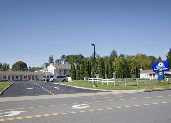 Americas Best Value Inn Greenbush Albany 1