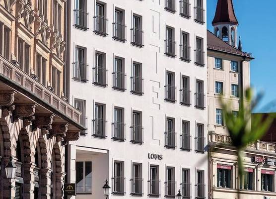 Louis Hotel 1