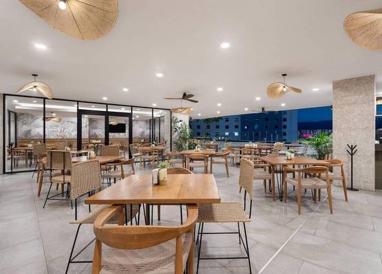 Wyndham Garden Mazatlan Marina 1