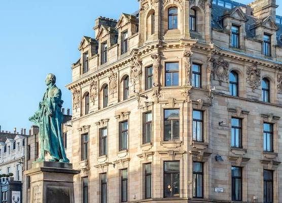 RÌGH Residences - George Street 1