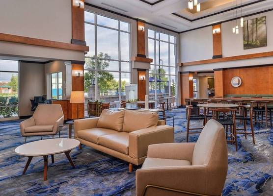 Fairfield Inn and Suites by Marriott Birmingham Pelham/I-65 1