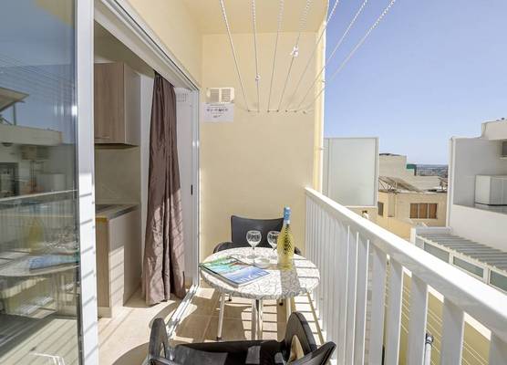 Summer Breeze Comfort Apartments by Getaways Malta 1