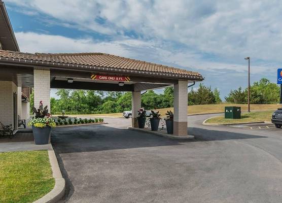 Comfort Inn Trenton 1