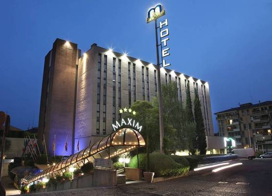 Hotel Maxim 1