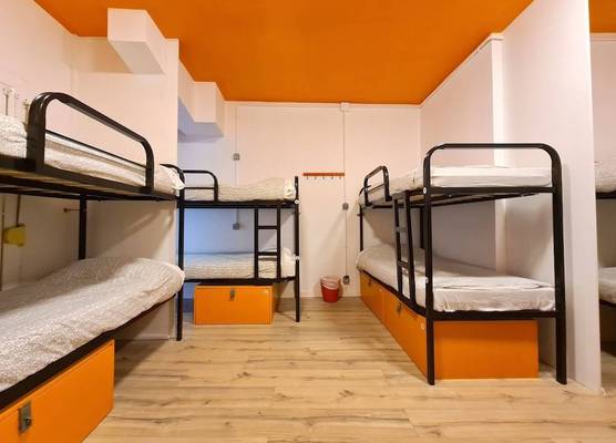 Arc House Gracia 1