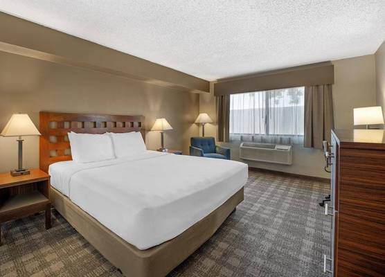 Best Western North I-25 Hotel 1