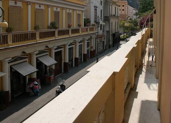 Corso Italia Suites 1