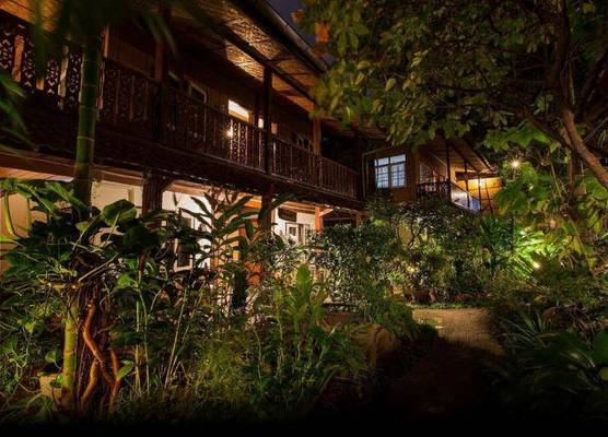 Mountain View GuesthouseChiangmai 1