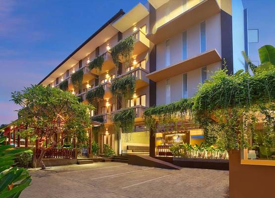 Bali Chaya Hotel Legian 1