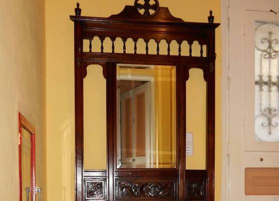 Byron Traditional Hotel 1