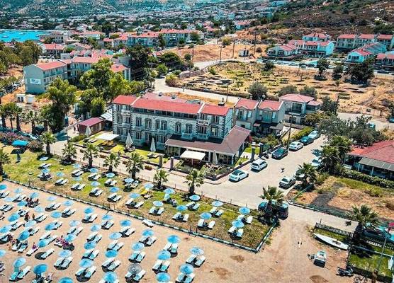 Navalia Hotel 1
