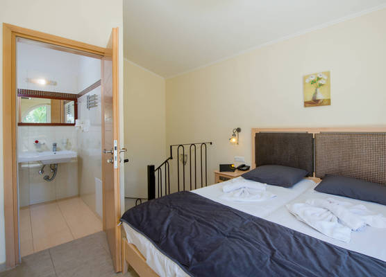 Toxo Hotel 1