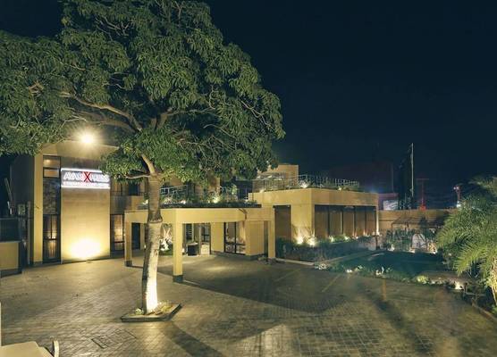 Avari Boutique Multan 1