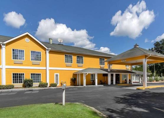Quality Inn Kingstree North 1
