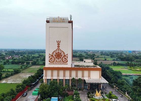 Saura Hotel, Agra – A Club Mahindra Associate 1
