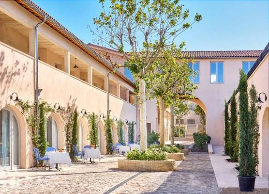 Auberge La Coste 1