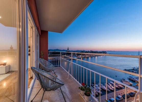 Amazing View Apartment 1