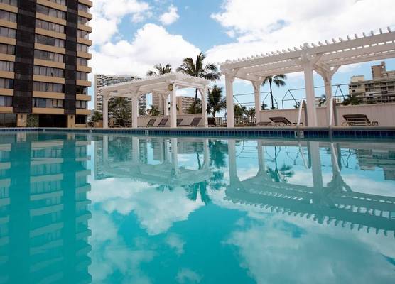 Waikiki Monarch Hotel 1
