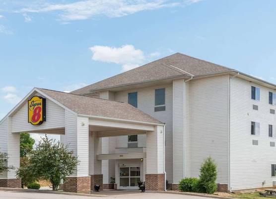 Super 8 by Wyndham Rolla 1