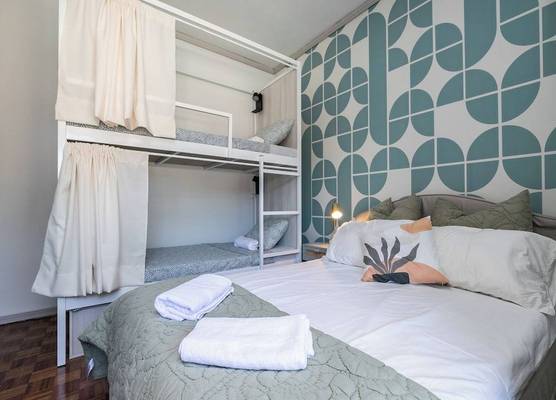 Walk in Hostel Faro Airport 1