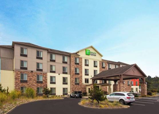 Holiday Inn Express & Suites NEWPORT by IHG 1