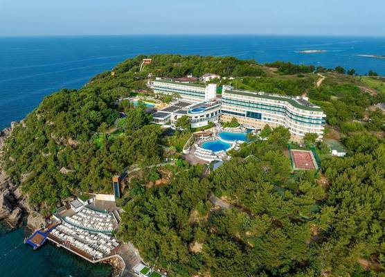 A Good Life Utopia Family Resort 1