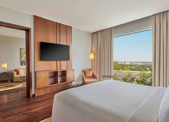 Courtyard by Marriott Kochi Airport 1