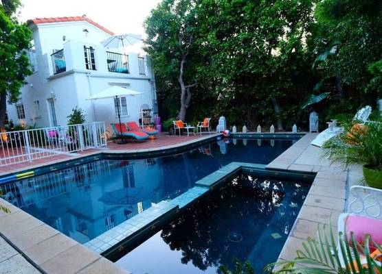 Beverly Hills Celebrity Home 1