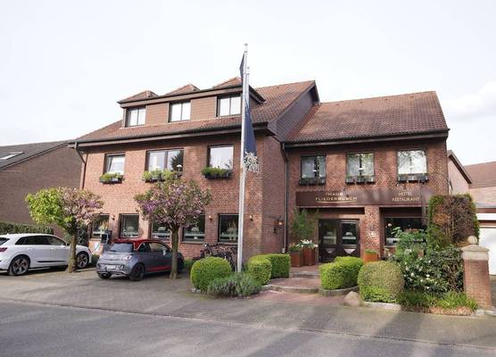Haus Fliederbusch 1