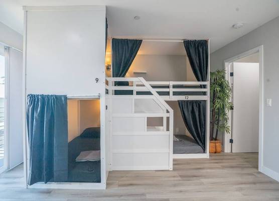 Normandie Hostel 1
