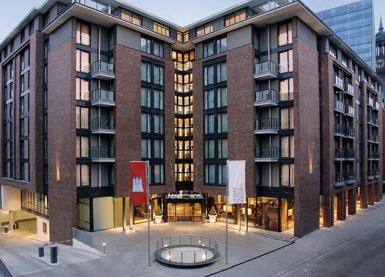 Lindner Hotel Hamburg am Michel, part of JdV by Hyatt 1
