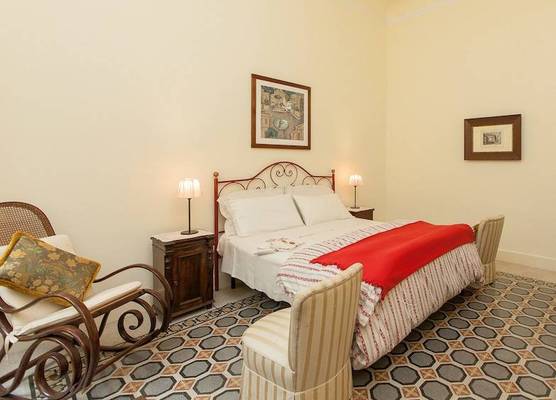Rental In Rome Portico Ottavia Garden 1