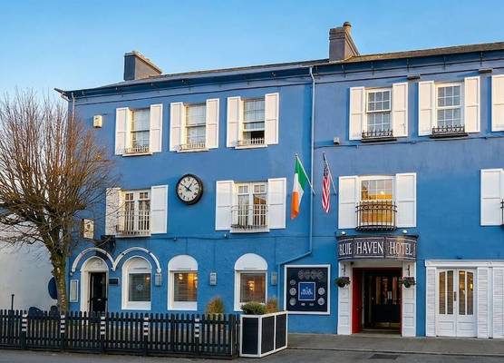 The Blue Haven Hotel 1