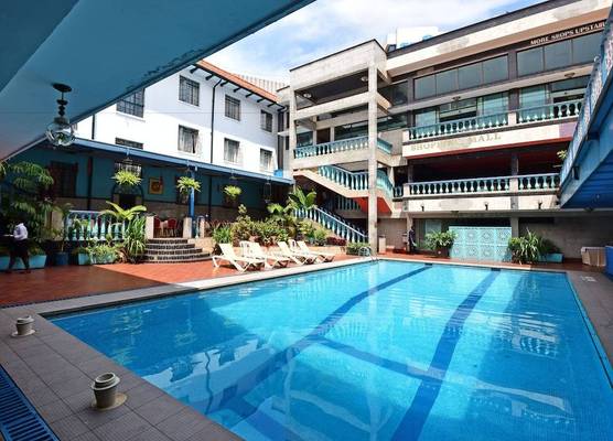 Grand Imperial Hotel 1