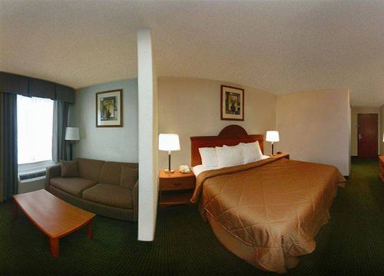 QUALITY INN & SUITES 1
