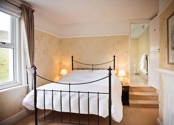 Cleeve Hill Hotel 1