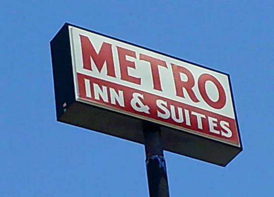 Metro Inn & Suites 1