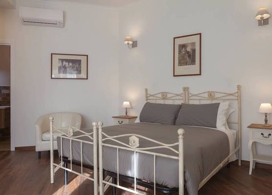 Donna Margherita Rome Suite & Rooms 1