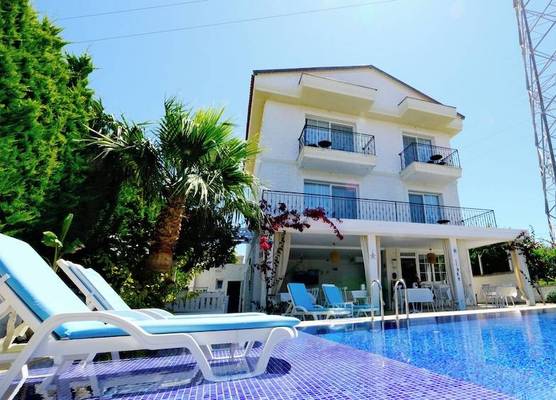 Lavinia Garden Alaçatı 1