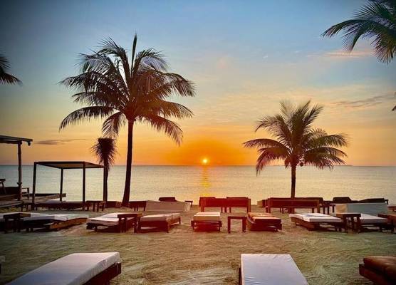 Punta Blanca | Beachfront Boutique Hotel 1