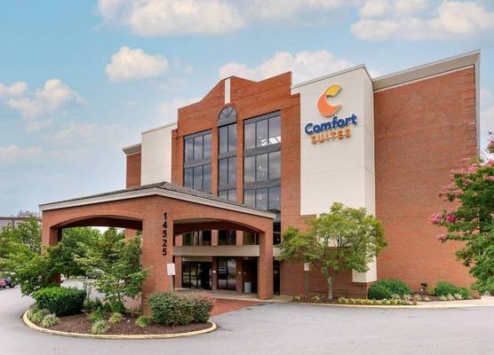Comfort Suites Near Potomac Mills 1