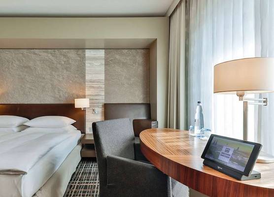 Dorint Hotel am Heumarkt Köln 1
