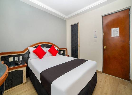 Hotel Monarca 1