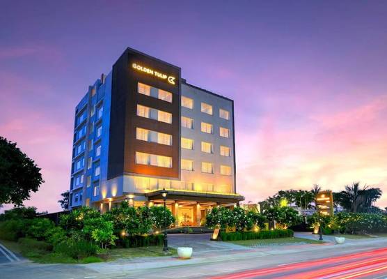 Golden Tulip Agra 1