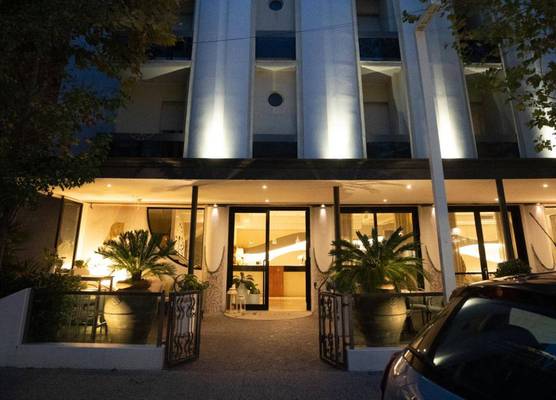 Hotel Arabel 1